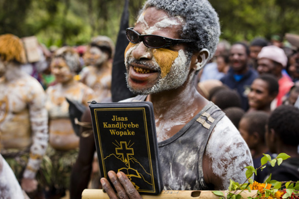Kandawo man with New Testament